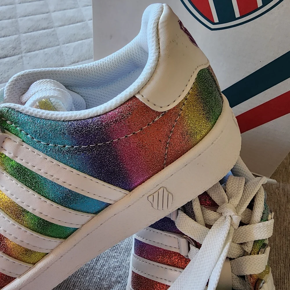 K‎ Swiss Girls Rainbow Classic VN Sneakers Size 2.5 New